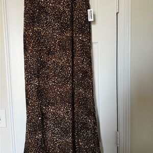 Old Navy. Animal print Maxi Skirt